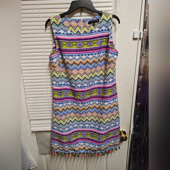 madison leigh Dresses & Skirts - Madison Leigh Vibrant Zigzag Midi Dress